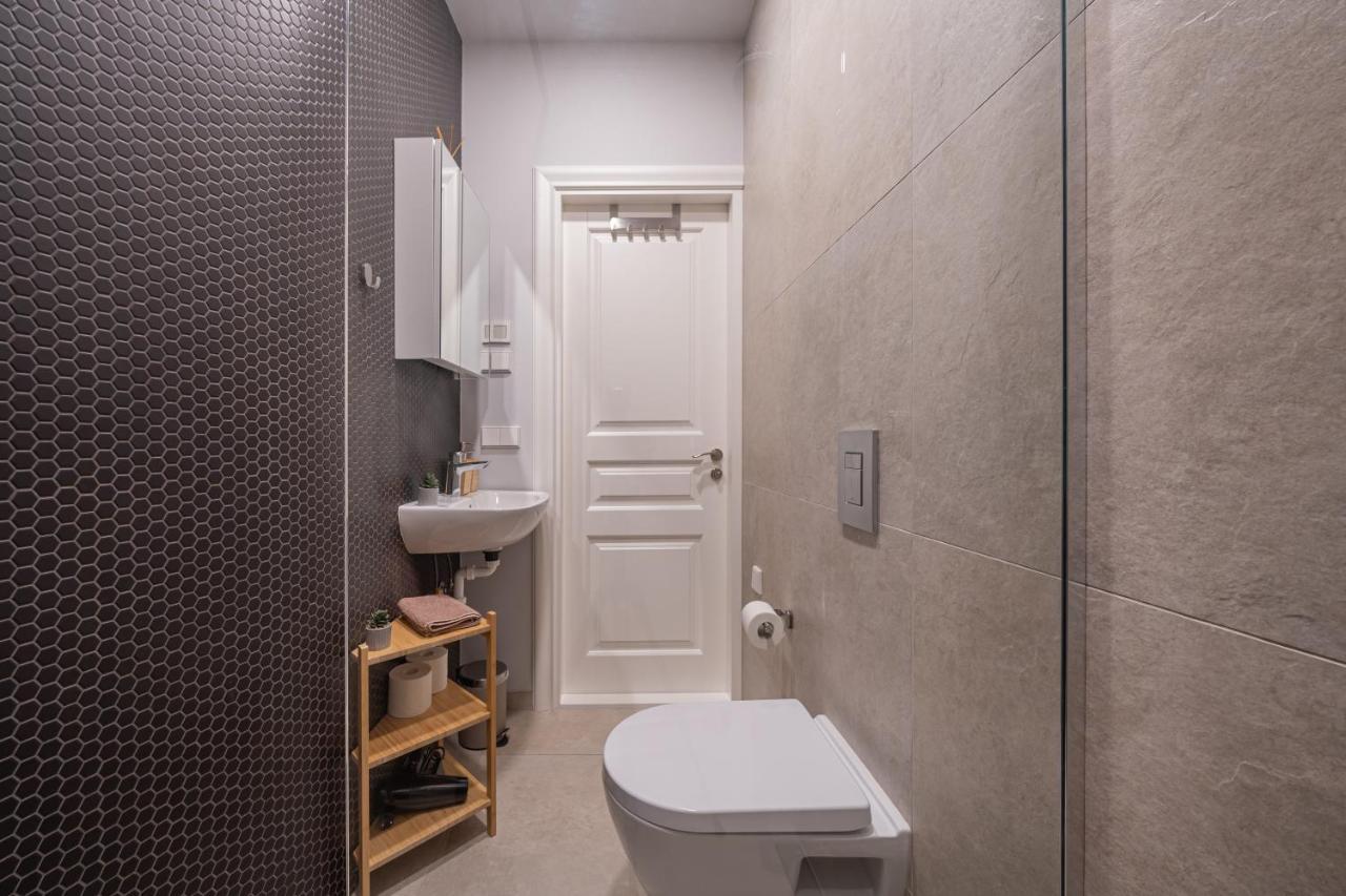 Apartament Cozy Spacious Loft! Great For Longer Stays!